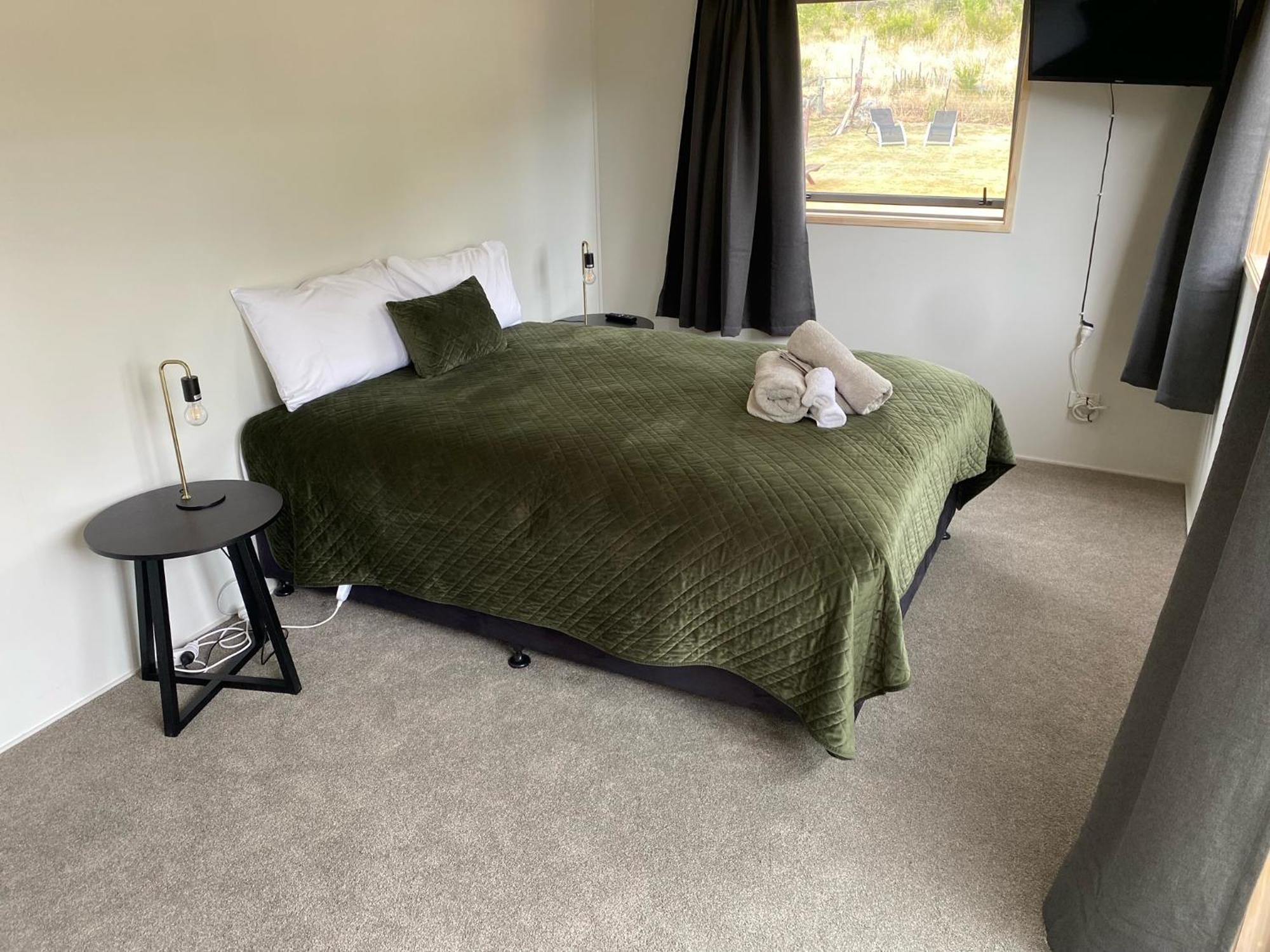 Cosy 1960'S Kiwi Holiday House โอมารามา ภายนอก รูปภาพ